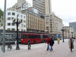 El impuesto vehicular Bogotá sirve para el mantenimiento de sus calles